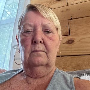 Meet your Posher, Carol
